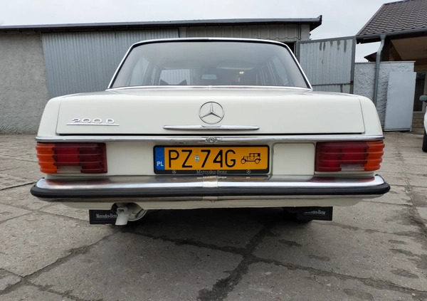 Mercedes-Benz Inny cena 53000 przebieg: 38000, rok produkcji 1975 z Swarzędz małe 121